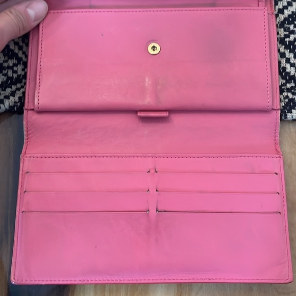 Louis Vuitton Pink Wallet - Picture 9 of 16